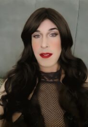 Claire TV Escort
